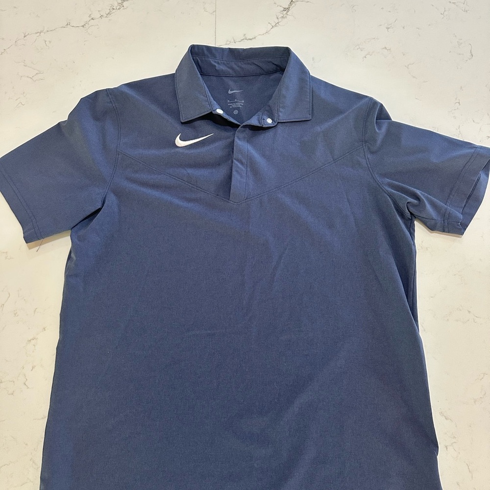Nike Dri-Fit Polo size medium